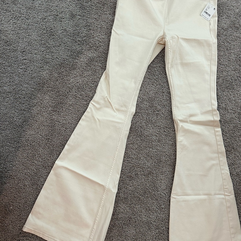 Women's Cream Flare Jeans